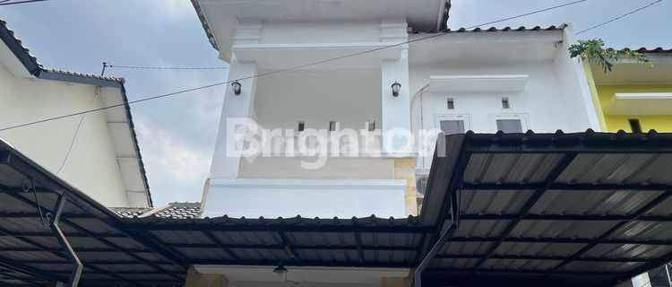 RUMAH 2LT MODERN TERAWAT SIAP HUNI & BISA UNTUK RUMAH KOST MODERN DEKAT UNDIP TEMBALANG 1