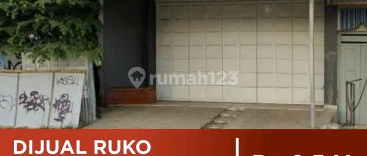 For Sale, Ready-to-Use Shophouse on Karanganyar Street, Tegal. 1