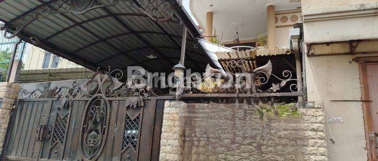 FOR SALE  BEAUTIFUL 2-STORY HOUSE WITH 7 BEDROOMS  BONUS 5 AC UNITS, WATER HEATER, TEAK WOOD FRAMES IN THE HEART OF BADAK AREA, SEMARANG 1