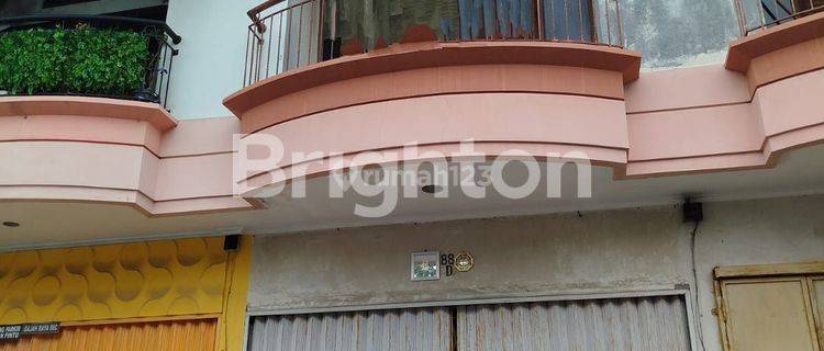 RUKO 2 lt DIJUAL DG 3 KAMAR  3 KMR MNDI DEKAT MASJID AGUNG DEKAT SIMPANG LIMA COCOK UNTUK USAHA DAERAH GAJAH  SEMARANG 1