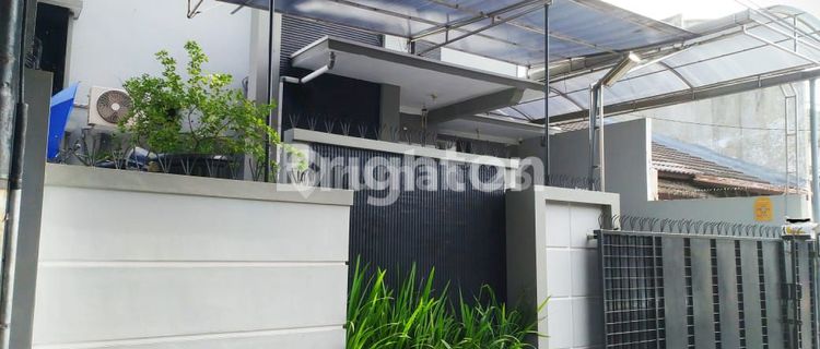 DI JUAL  RUMAH CANTIK 4 KAMAR DI  DAERAH GAJAH SEMARANG 1