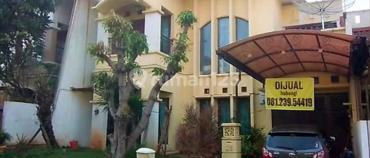 Nice 2-Story House with SHM in West Semarang, Semarang 1