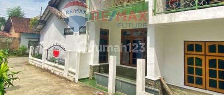 RUMAH HOEK TANAH LEBAR DEKAT PASAR GAMPING LAPANGAN SIDOARUM MALIOBORO 1
