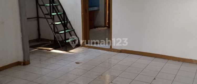 Spacious House in Vijaya Kusuma Cibiru Bandung Suitable for Students / Large Families 1