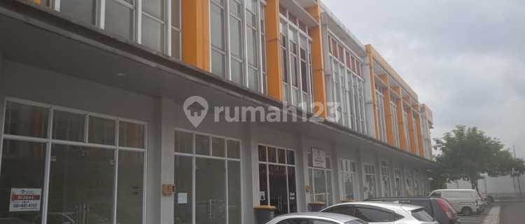 Ruko in Summarecon Bandung. Suitable for Business/Office. 1