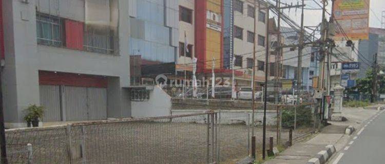 Ruko 5 Pintu Pusat Kota, Lokasi Sangat Bagus 1