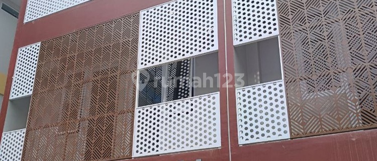 KHF FOR SALE Boarding House near UI (10 ROOMS, UI CAMPUS) Kukusan Beji, Depok 1