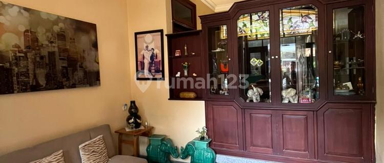 Price Drop, For Sale 2-Story Fully Furnished Well-Maintained and Ready to Occupy Villa Bukit Mas 1