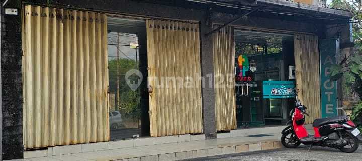 For Rent 2 Attached Shophouses – West Gatsu, Bali 1