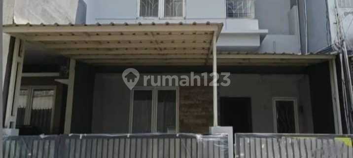 Dijual Rumah 2 Lantai Minimalis Terawat Siap Huni Simpang Darmo Surabaya Barat Lt104m 3 Kamar Dekat Pakuwon Mall Surabaya Barat 1
