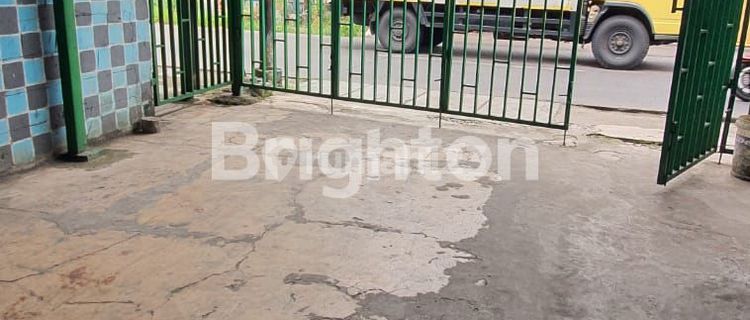 2-story shophouse in Pekapuran Depok and close to Cijago toll access 1