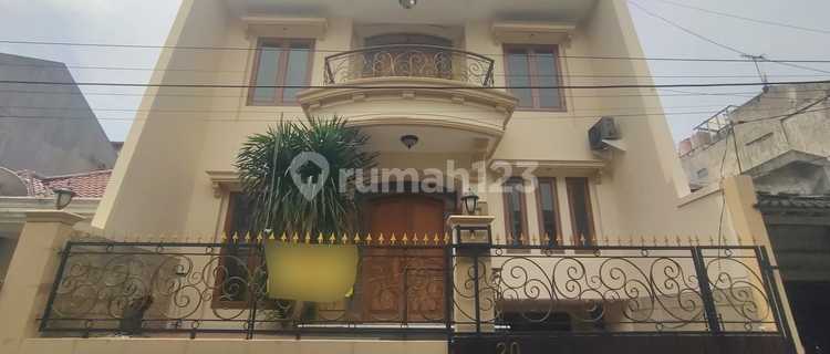 Dijual Rumah 3,5 Lantai, di Rawamangun Pulo Gadung Jakarta Timur 1