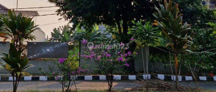Dijual tanah kavling di komplek billymoon pondok kelapa Strategis 1