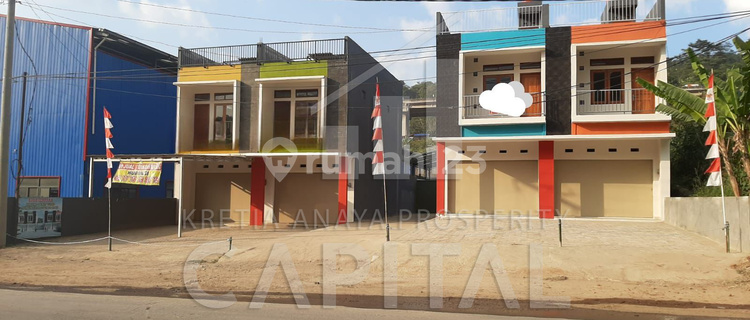 Shop house on Padalarang - Cikalong Main Road. 1