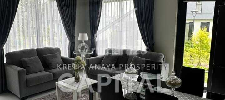 Rumah Full Furnish dengan Posisi Hook di Tatar Punawangi Kota Baru Parahyangan 1