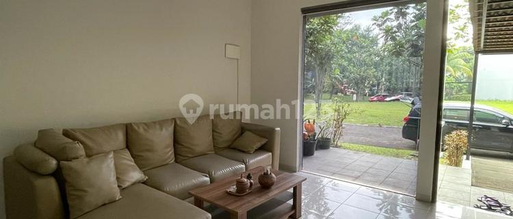  DISEWAKAN  Rumah di Virginia Lagoon, BSD 1