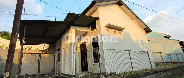 RUMAH MINIMALIS MOJOSONGO  1