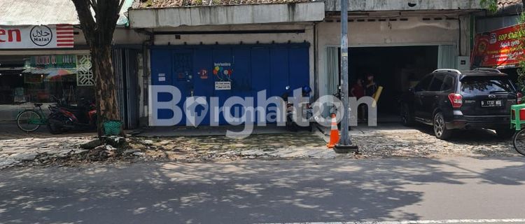 AFFORDABLE SHOPHOUSE IN THE CENTER OF SOLO CITY 1