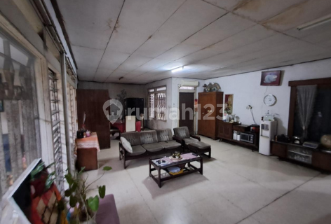 Luxury House for Sale Ready to Occupy in Karang Tempel, Semarang 1