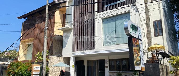 FOR SALE OR RENT 3-STORY BUILDING IN PREMIUM LOCATION UMALAS BALI 1