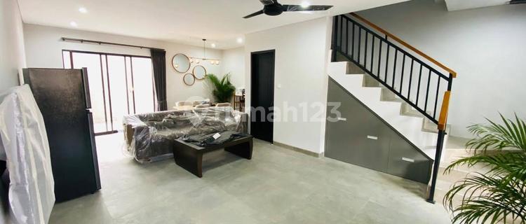 DISEWAKAN RUMAH 2 LANTAI FURNISHED DI PADANGSAMBIAN DENPASAR 1