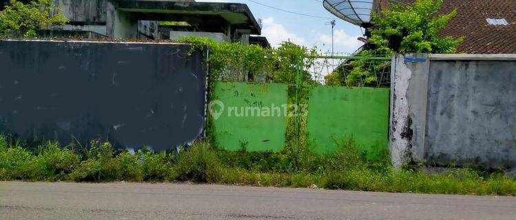 Tanah di Palur 1