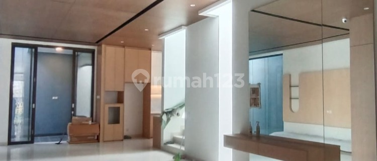 Cepetan Ambil Nego Rumah Hook Full Furnished, Free AC dan CCTV di  Taman Villa Meruya 1
