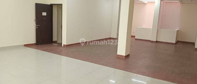 Ruko Gandeng, Strategis dan Bagus di Golf Lake Residence Venice Cengkareng 1