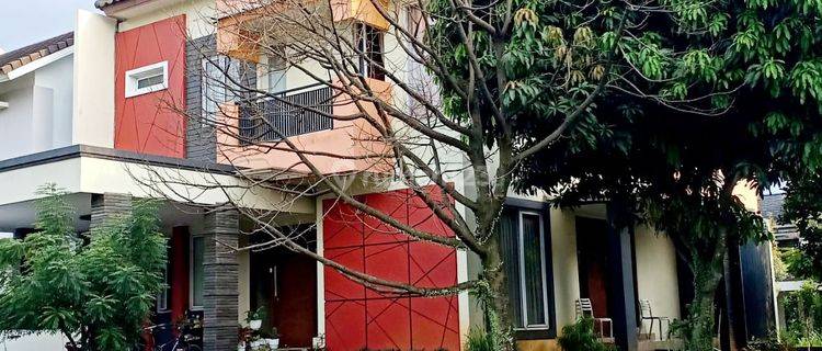 Rumah Bagus Hook Depan Taman Di Sevilla Bsd 1