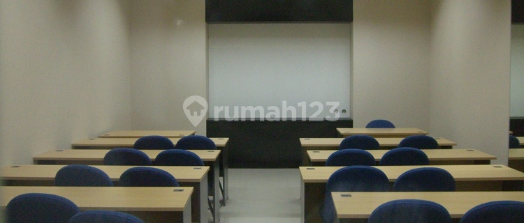 Ruang Usaha Bagus Lokasi Strategis SHM Tengah Kota Semarang 1