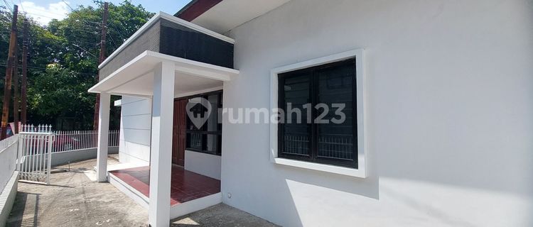 Rumah Strategis Tengah Kota Bebas Banjir Daerah Kuliner 1