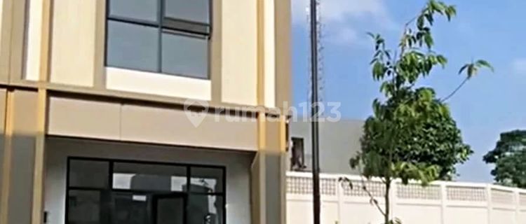 Corner Shop IL Lago Gading Serpong Tangerang Banten 1