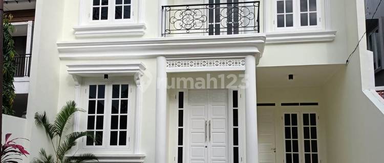 Rumah bagus bangunan baru Nyaman dekat St Pdk.Ranji di Bintaro.  1