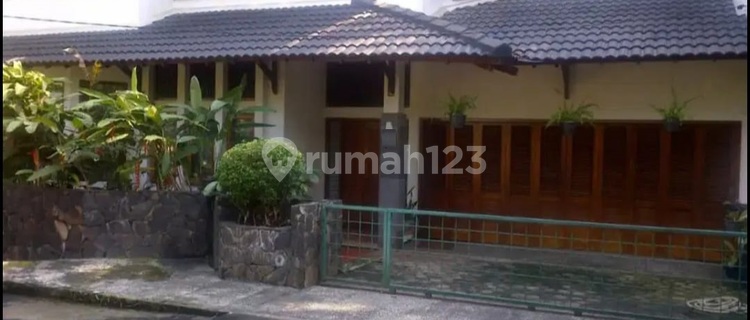 Rumah bagus 2 Lantai, 300m Mesjid dalam Cluster di Bintaro Sektor 9. 1