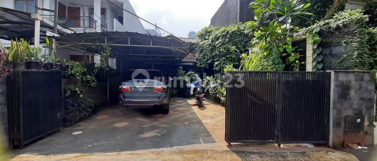 Standard House in the Jl Intan Cilandak Area, Near Gatte Fatmawati Toll Road 1