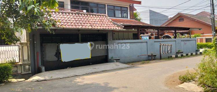 Rumah 2 Lantai Huk siap Huni di petukangan Selatan/Pesanggrahan Jakarta Selatan 1