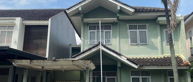 Rumah 2 Lantai Luas 200m2 Di Lippo Karawaci Dekat Dengan Sekolahan 1