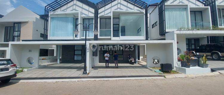 RUMAH MEWAH DALAM CLUSTER EXCLUSIVE AREA SETIABUDI BANDUNG UTARA 1