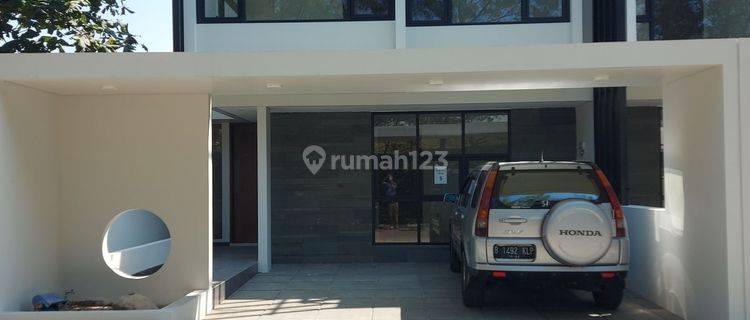 Rumah Baru Mewah Modern Siap Huni Di Sayap Setiabudi Gegerkalong 1