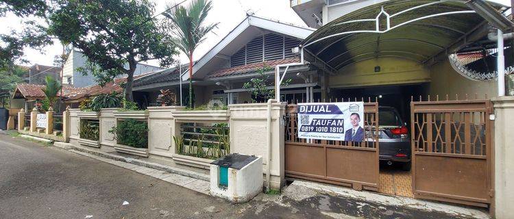 Rumah Asri Terawat Pusat Kota Sayap Buah Batu Deket RS Mayapada 1