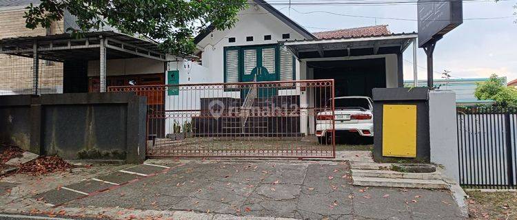 Rumah Asri Pusat Kota Di Sarijadi Bandung Cocok Untuk Bisnis 1