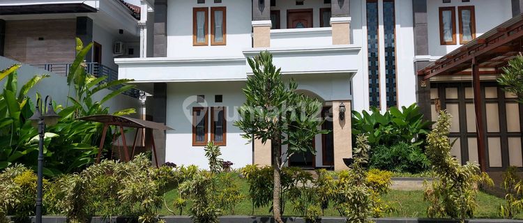 Rumah Mewah Dalam Cluster Di Gegerkalong Sayap Setiabudi Bandung 1