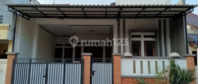 Nice House Ready to Live, Strategic Location in Kranji Bekasi (UM) 1
