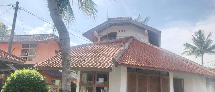 Villa Pisita Anyer Asri Tepi Pantai Siap Ditempati 1