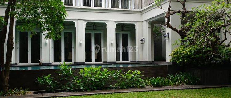 For rent a luxurious house jln Lembang, Menteng. 1