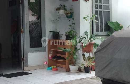 House in Flamboyan, Rempoa 1