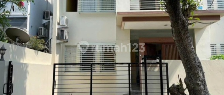 FOR SALE ORCHID LOKA HOUSE, BSD 3-STORY BOARDING HOUSE 13 BEDROOMS NEAR EKA HOSPITAL AND CULINARY AREA 1