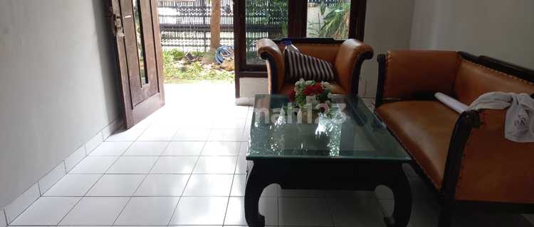 Rumah Bagus Rapi Siaphuni Kencana Loka BSD 1