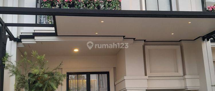 Rumah Mewah Melrose Residence 5kt 3 Lantai Brand New  1