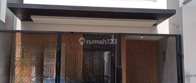 Rumah Baru Semanan Siap Huni Lokasi Strategis 1